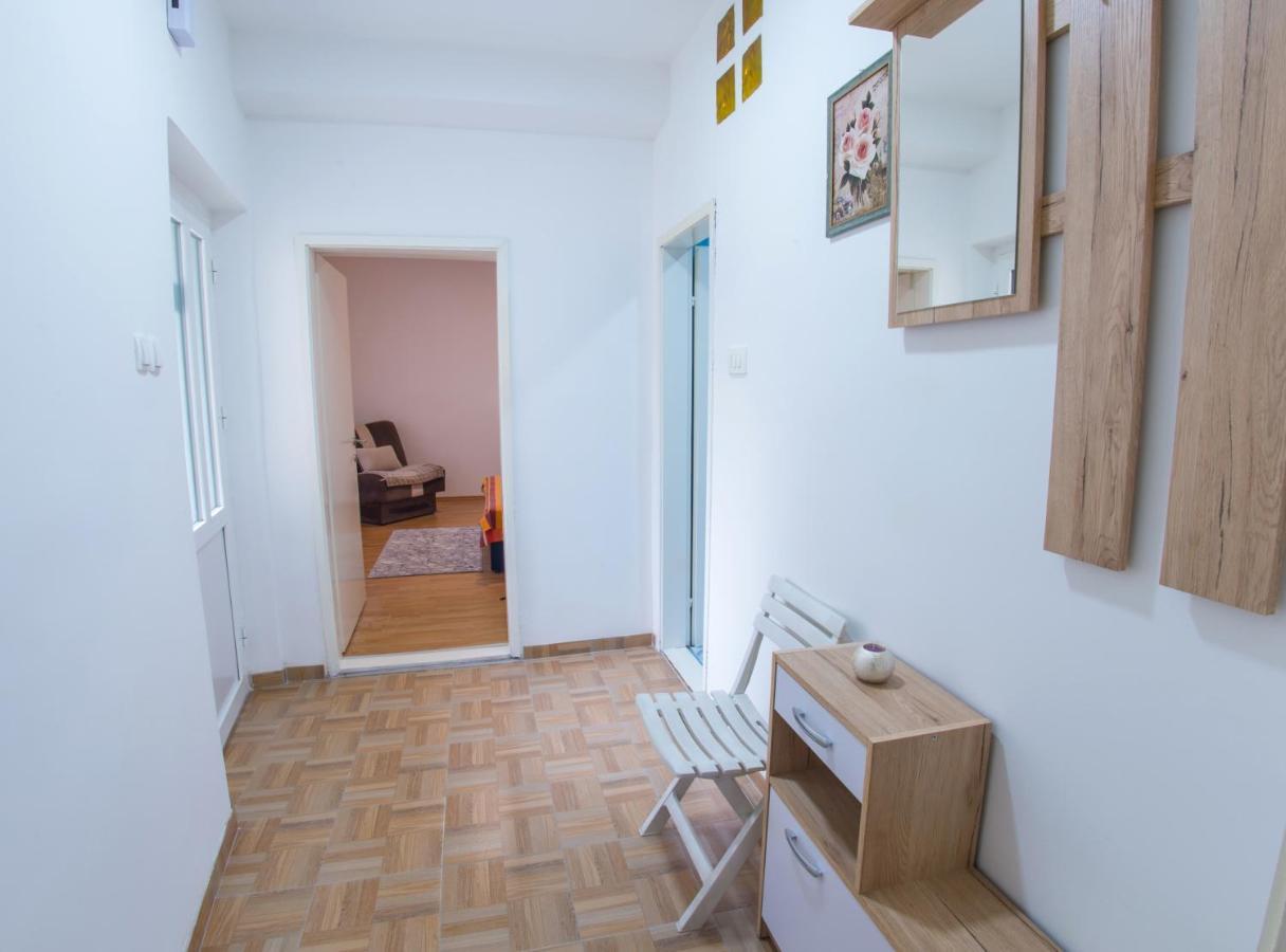 Cozy Corner Near Old Town Apartment Mostar Ngoại thất bức ảnh